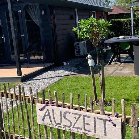 Tiny Haus Auszeit Am See Lathum Exterior foto
